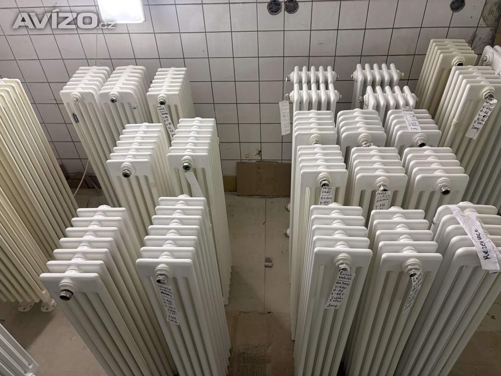 Foto inzerátu trubkové plechové retro radiátory