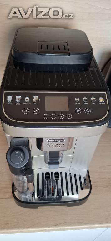 Automatický kávovar delonghi 