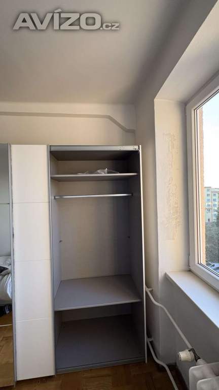 Foto inzerátu Šatní skříň Wimex, posuvné dveře, zrcadlo, 270 cm