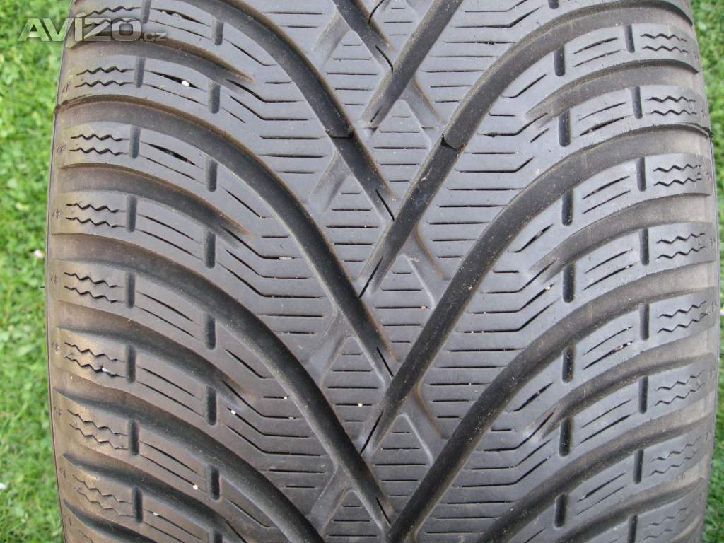 PRODÁM ZIMNÍ PNEU 225/55R18 KLEBER KRISALP HP3 98V 4x