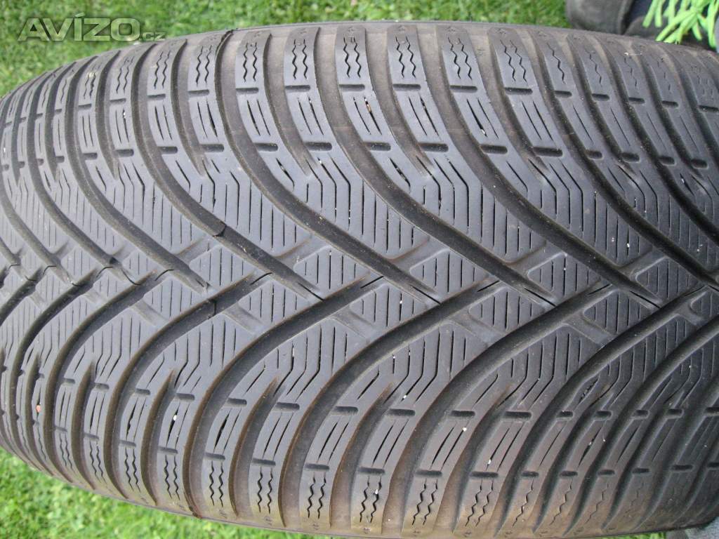 Foto inzerátu PRODÁM ZIMNÍ PNEU 225/55R18 KLEBER KRISALP HP3 98V 4x