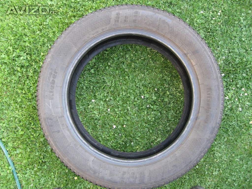 Foto inzerátu PRODÁM ZIMNÍ PNEU 225/55R18 KLEBER KRISALP HP3 98V 4x