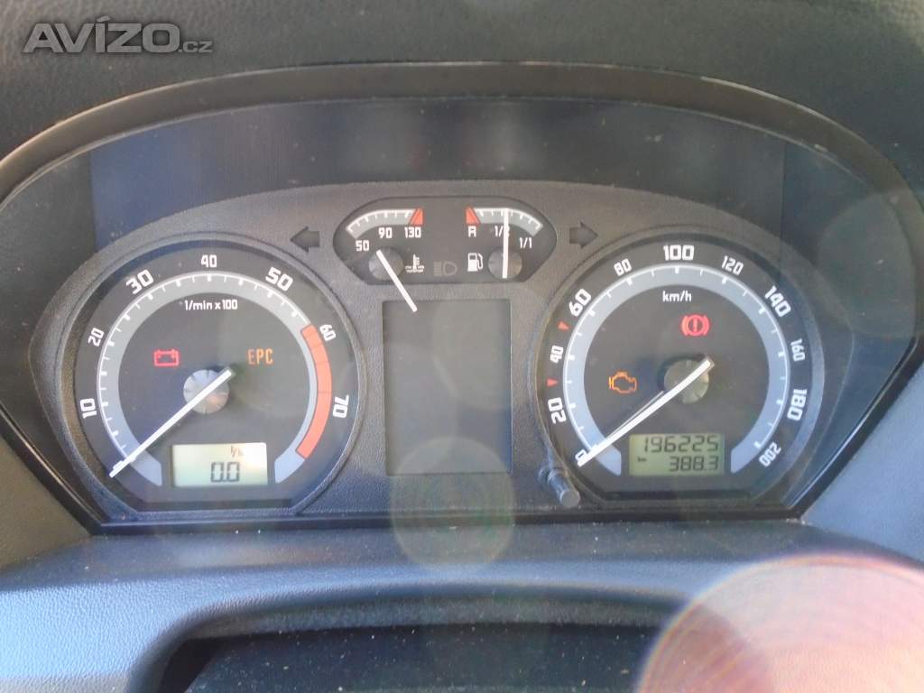 Foto inzerátu Škoda Fabia Combi 1.2 HTP 47kW klima 196tis garážované 2005