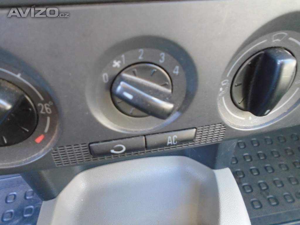 Foto inzerátu Škoda Fabia Combi 1.2 HTP 47kW klima 196tis garážované 2005