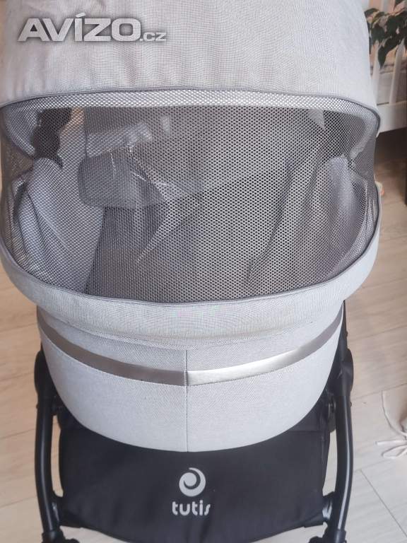 Foto inzerátu Prodám kočárek 