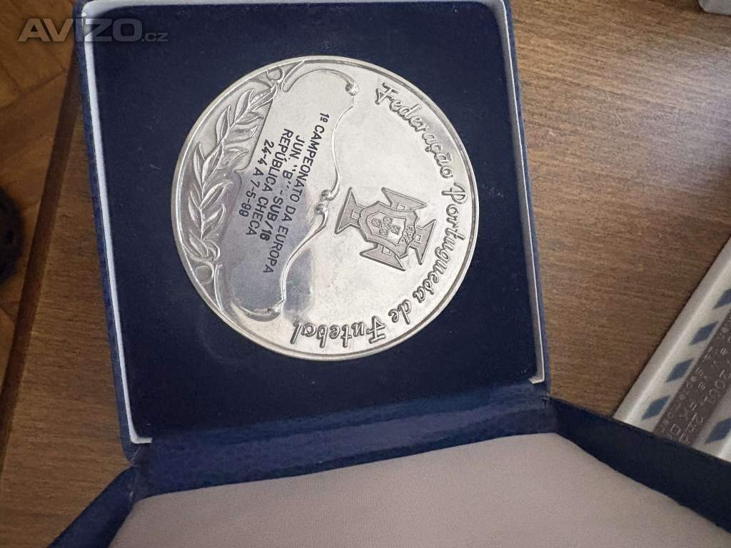 Foto inzerátu Sbirka trofeji