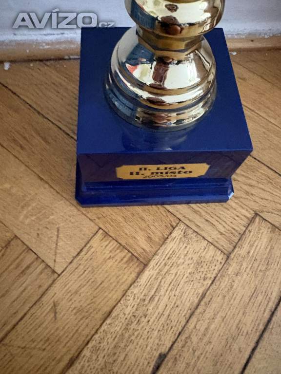 Foto inzerátu Sbirka trofeji