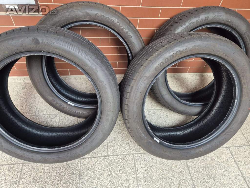 Foto inzerátu Prodám pneu Goodyear