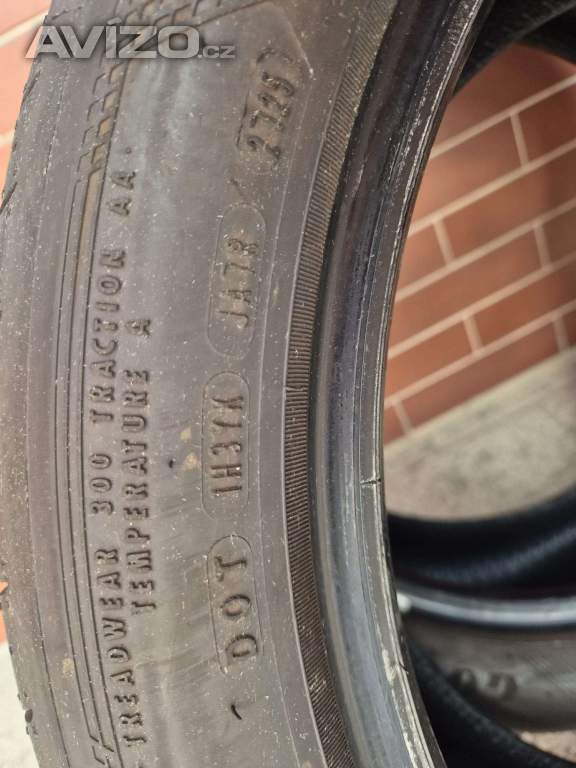 Foto inzerátu Prodám pneu Goodyear