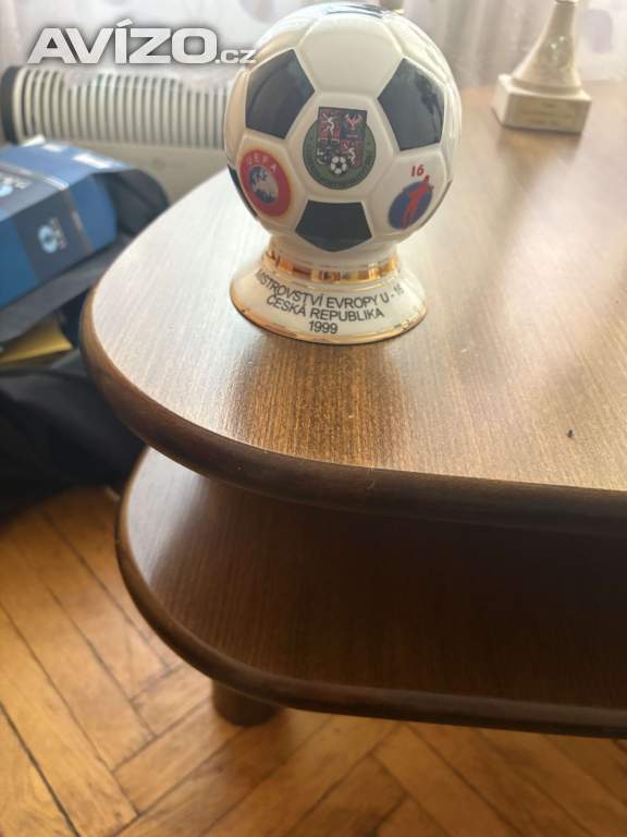 Foto inzerátu Sbirka trofeji