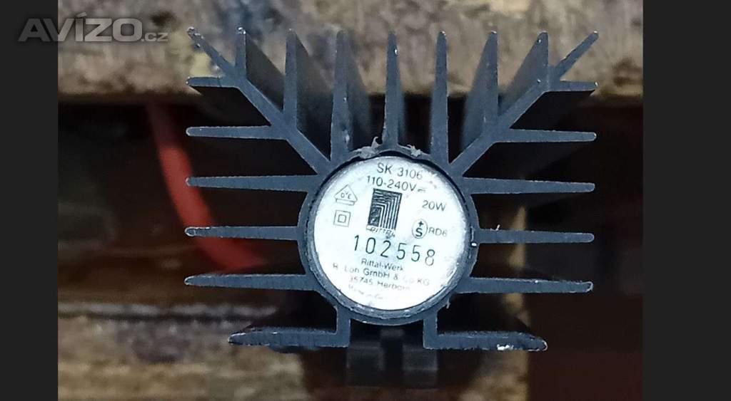 Foto inzerátu Rittal topné těleso SK 3106