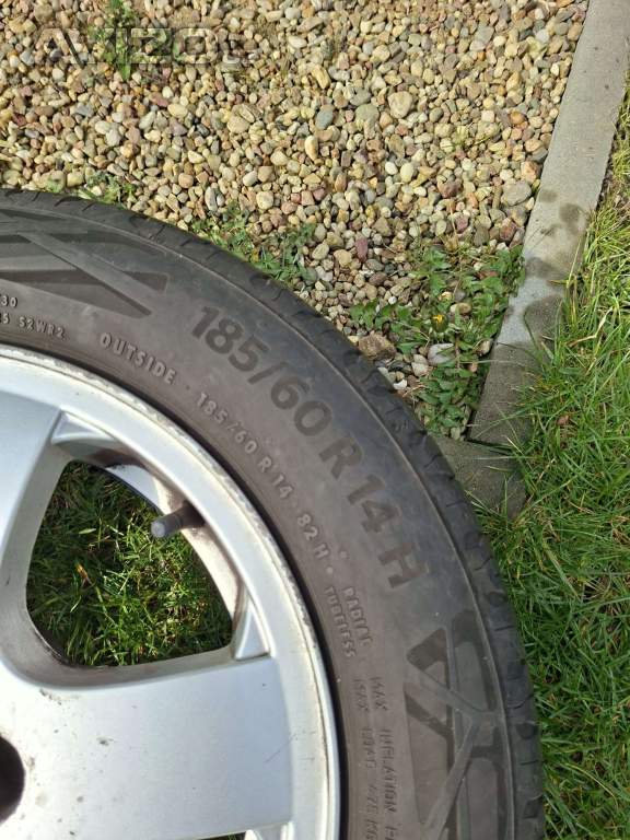 Foto inzerátu Kompletní letní kola Škoda R14 – Continental EcoContact 6, 185/60 R14 H