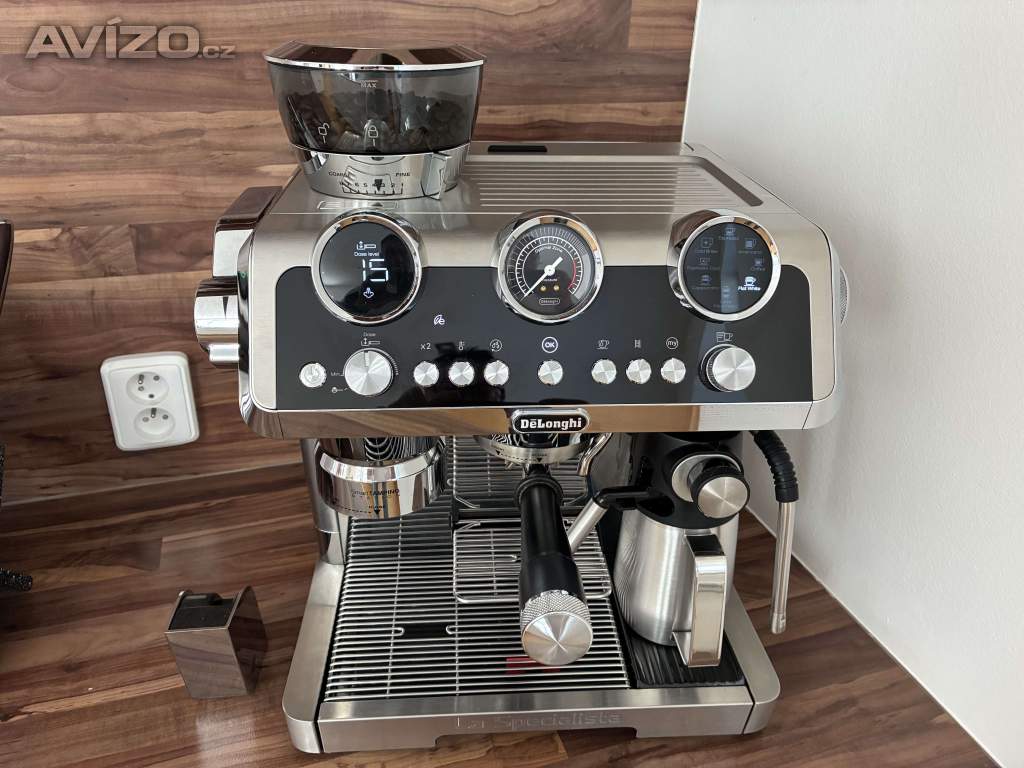 Foto inzerátu Espresso de Longhi La Specialista Maestro 