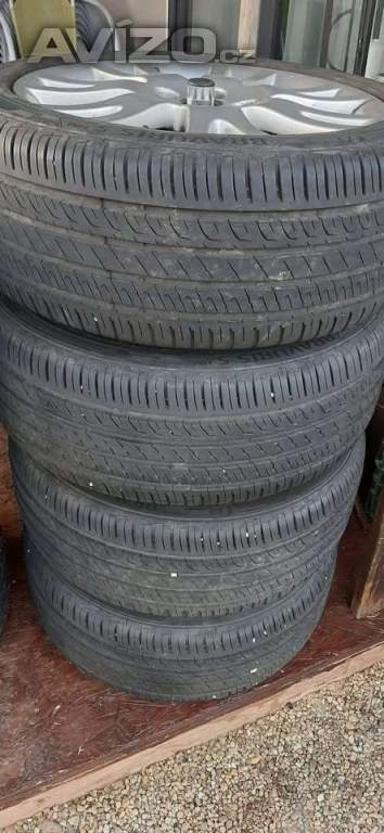 Foto inzerátu Kompletní letní ALU kola R17 – Barum Bravuris 5HM, 225/45 R17