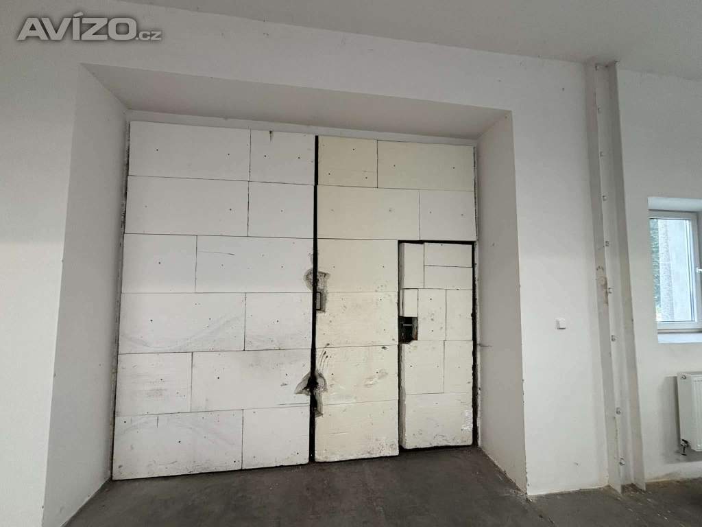 Foto inzerátu výrobní HALA 175m2 - výška 3,6m - Petřvald u Karviné
