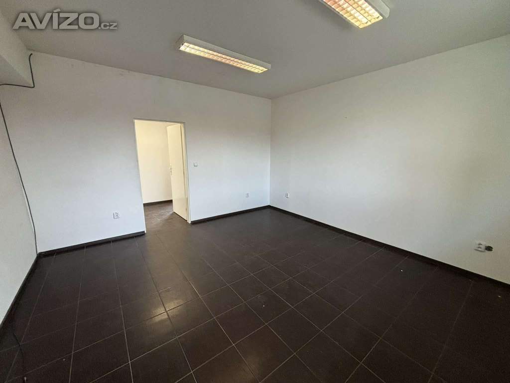 Foto inzerátu výrobní HALA 175m2 - výška 3,6m - Petřvald u Karviné