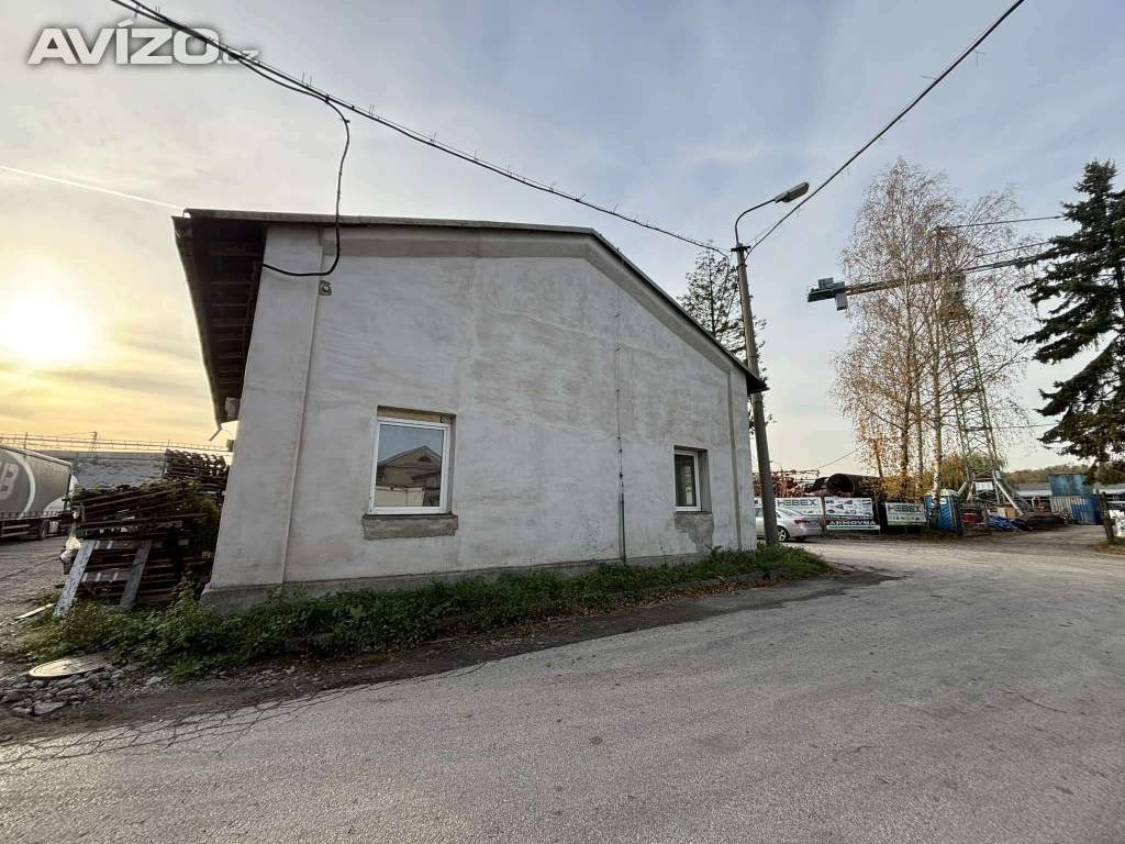Foto inzerátu výrobní HALA 175m2 - výška 3,6m - Petřvald u Karviné