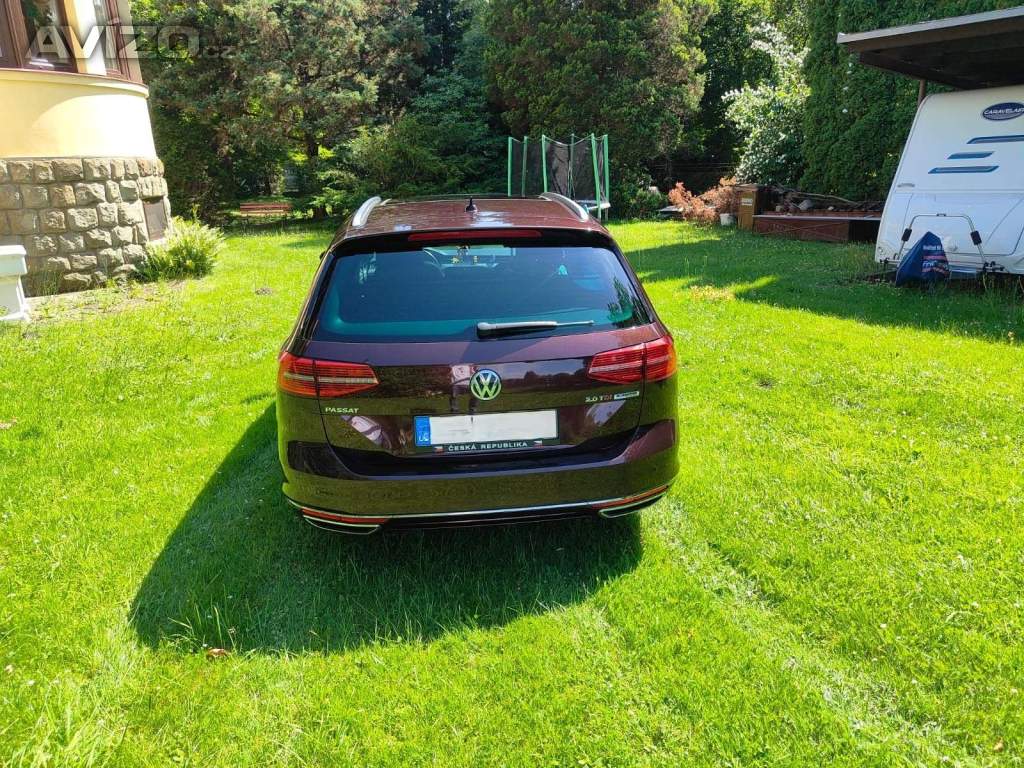 Foto inzerátu Volkswagen Passat Variant 2.0 TDI 140kW Highline