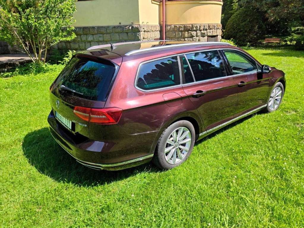 Foto inzerátu Volkswagen Passat Variant 2.0 TDI 140kW Highline