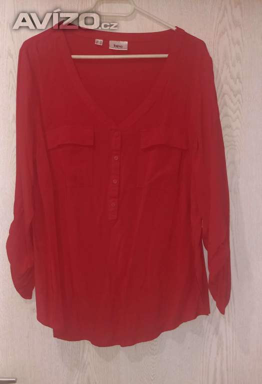 Foto inzerátu Dámské oblečení vel.42 L/Xl-9 ks