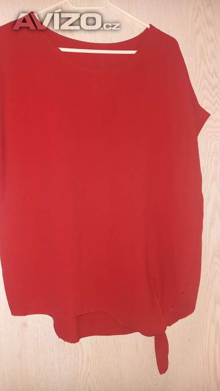 Foto inzerátu Dámské oblečení vel.42 L/Xl-9 ks