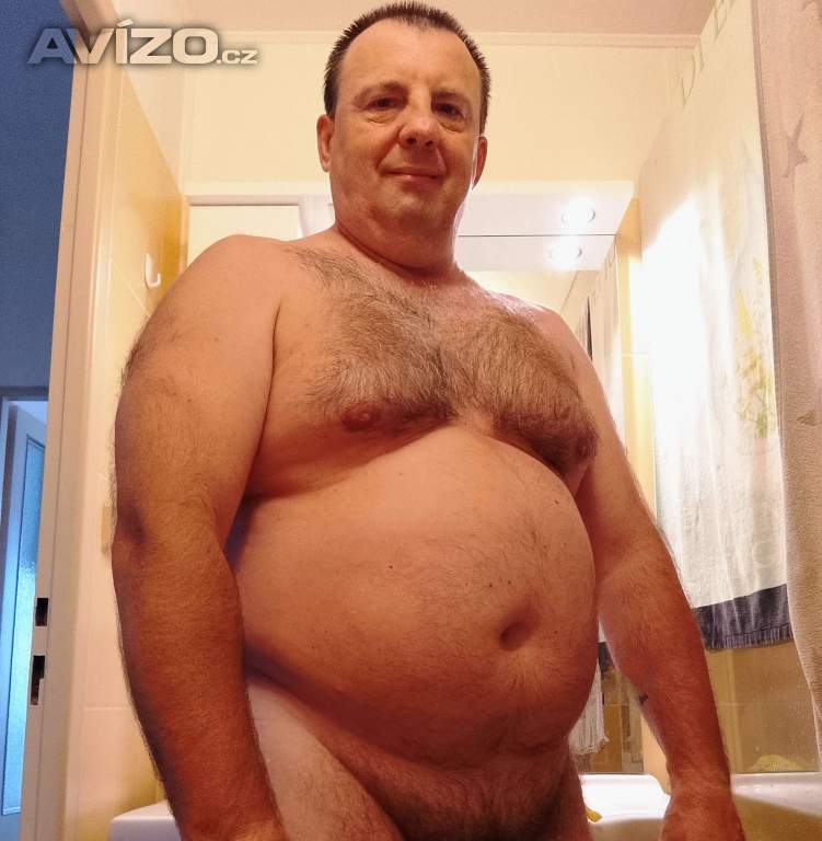 Hledám silnějšího chlupáče od 60+ na vášnivé něžné mazlení milování. ČTI INZ!!