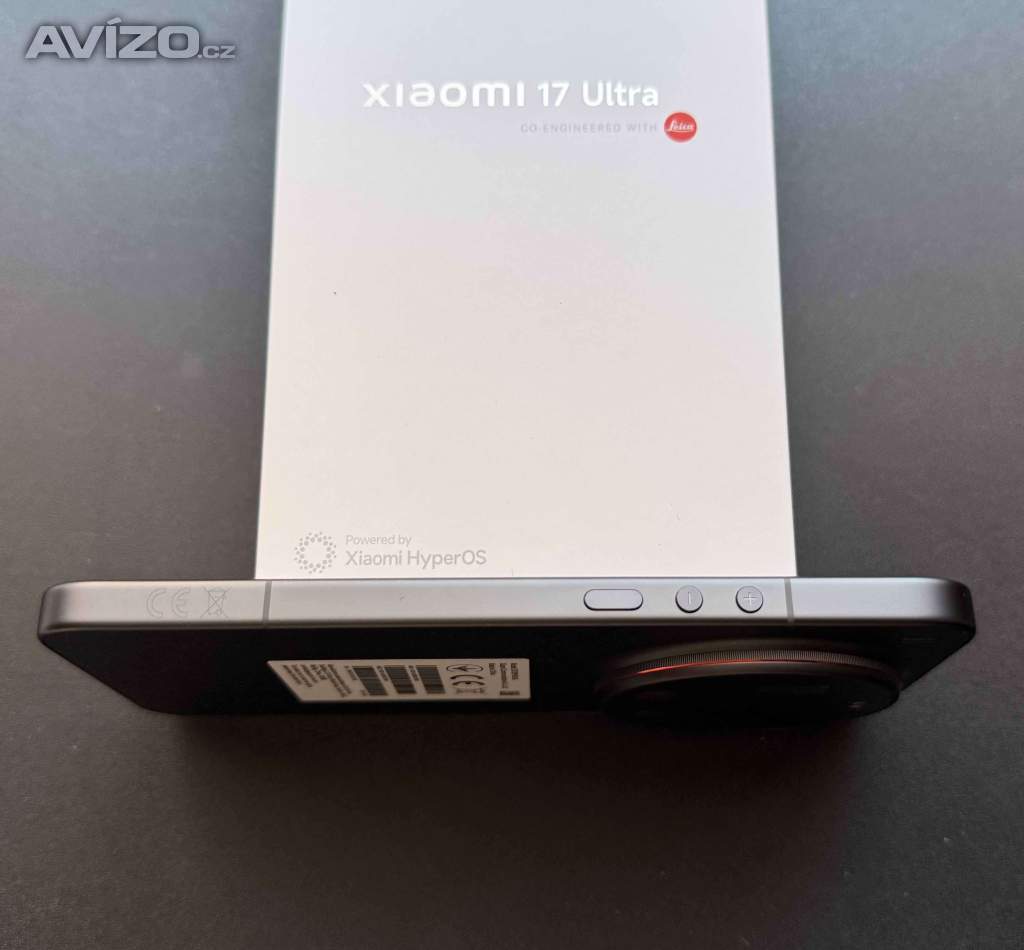 Foto inzerátu Vyměním Xiaomi 17 Ultra / 6,9 / 16+512 / 3.roky záruka.