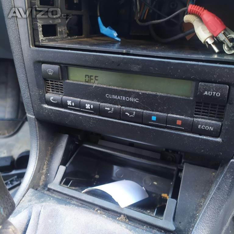 Foto inzerátu Octavia combi 1.9tdi stříbrná veškeré díly
