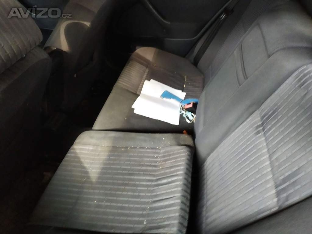 Foto inzerátu Octavia combi 1.9tdi stříbrná veškeré díly