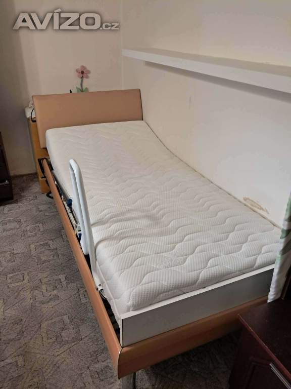 Zdravotní polohovací postel 