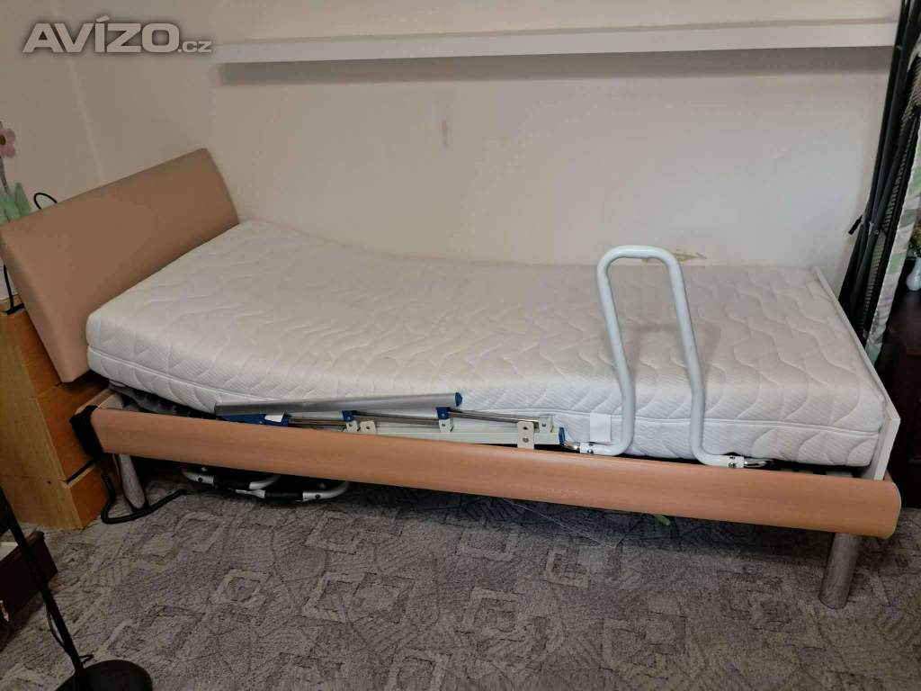 Foto inzerátu Zdravotní polohovací postel 