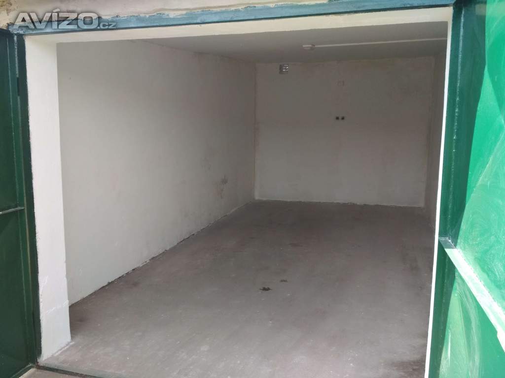 Foto inzerátu Garáž k pronájmu 23m2 ul. Betonářská