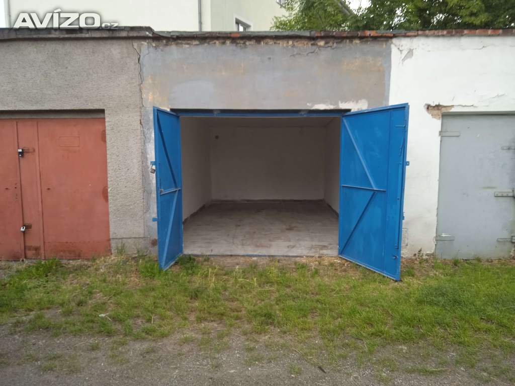Garáž 23m2 k pronájmu Nájemnická Ostrava Mariánské Hory