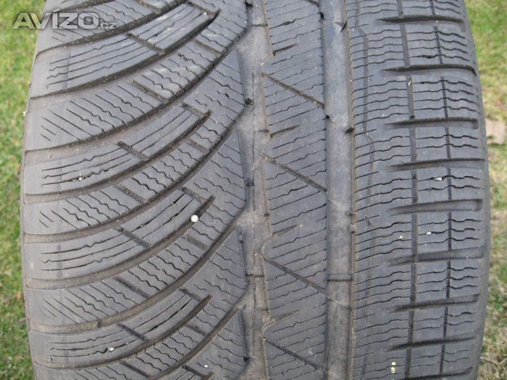PRODÁM ZIMNÍ PNEU 265/35 295/30R20 MICHELIN PA4 2-2x
