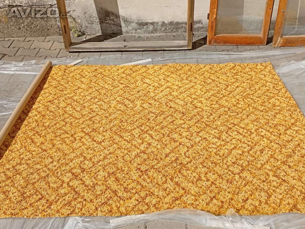 Foto inzerátu  Prodám levně kobercové předložky, nabídněte