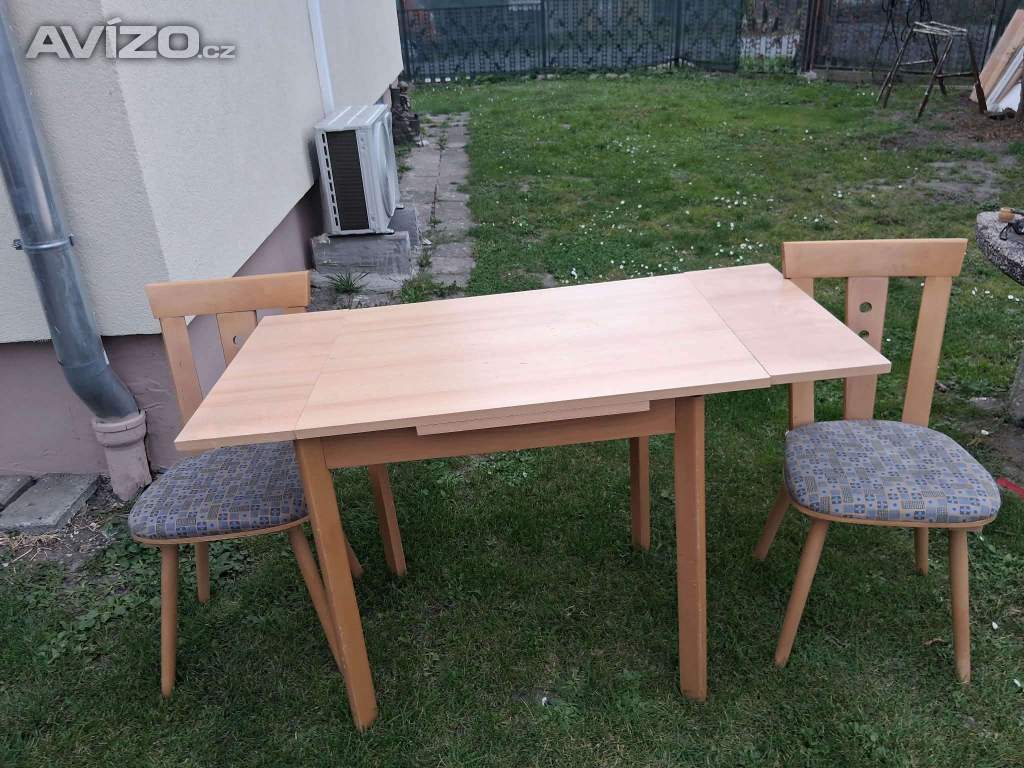 Foto inzerátu Stůl a židle 
