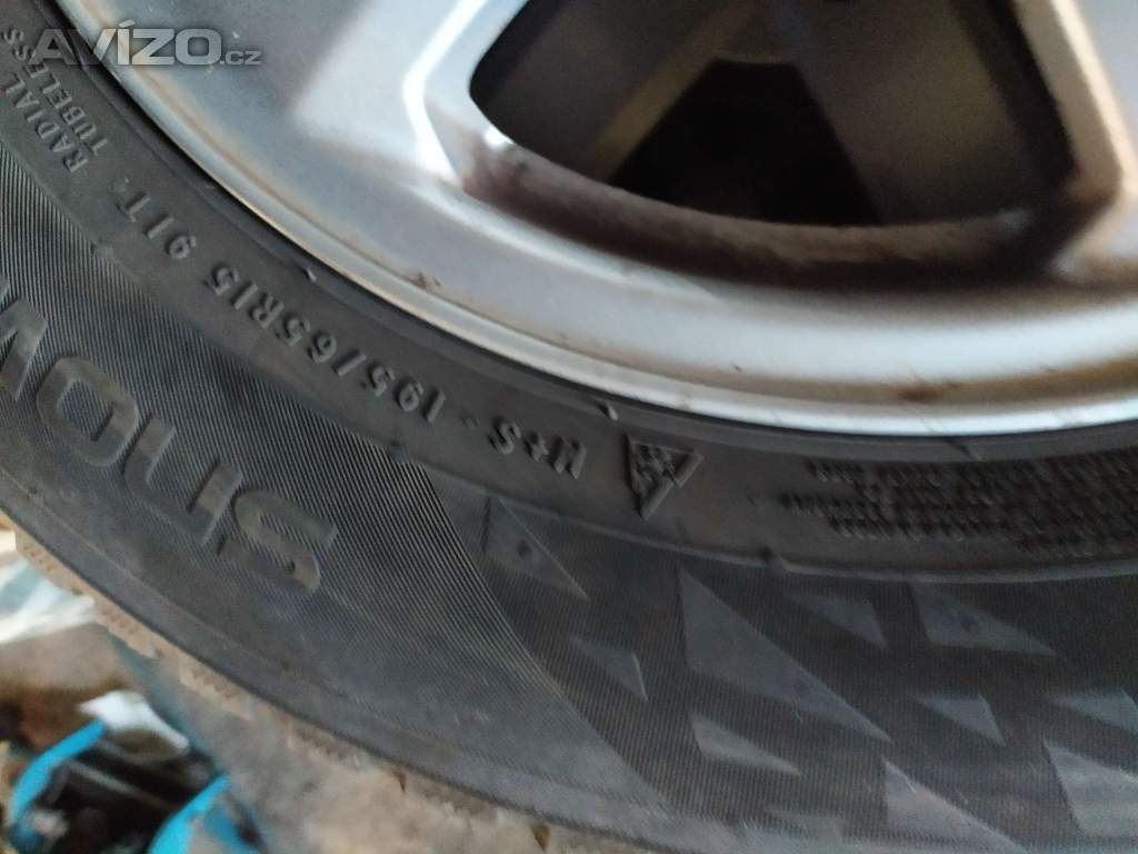 Foto inzerátu Octavia 1 ALU  kola zimní 15 5x100 195/ 65 R15 