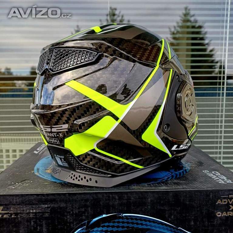 Foto inzerátu Silniční překlápěcí přilba LS2 ADVANT X CARBON FUTURE II