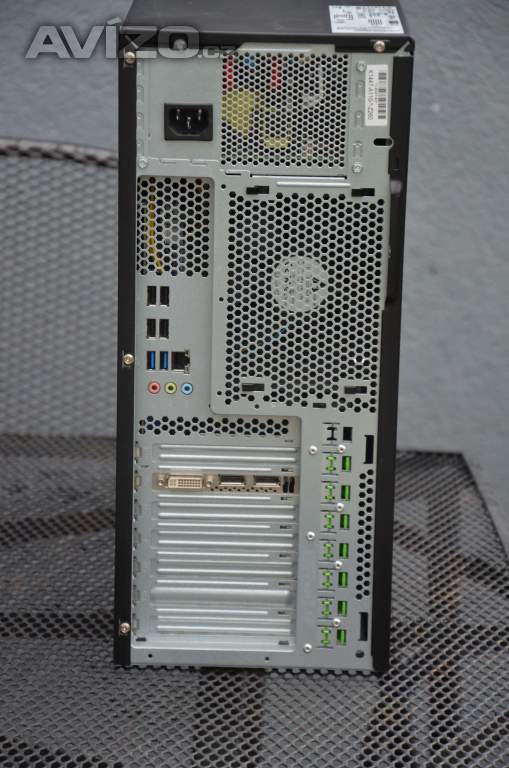 Foto inzerátu Fujitsu Celsius M740n Xeon/32GB/SSD512+500/K2200 4GB