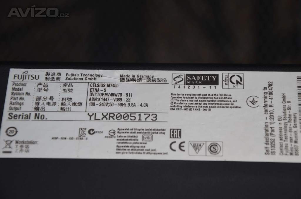 Foto inzerátu Fujitsu Celsius M740n Xeon/32GB/SSD512+500/K2200 4GB