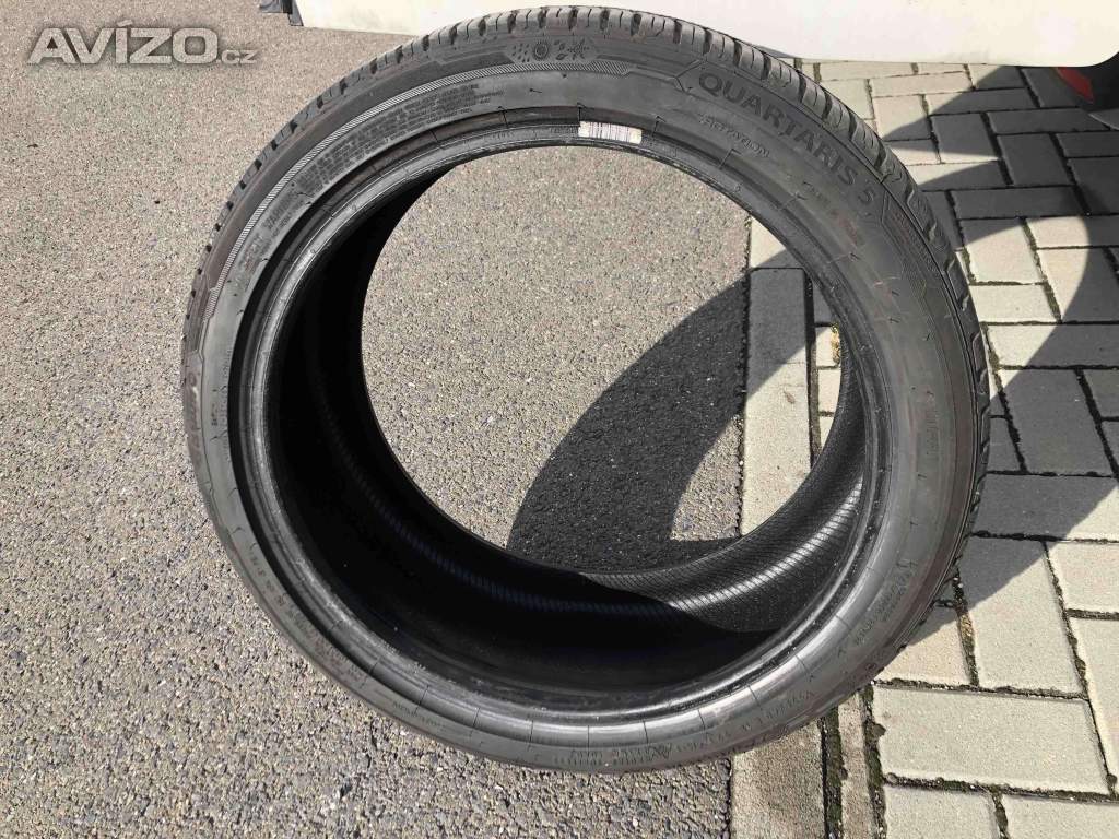 Barum QUARTARIS 5 (225/40 R18 Y XL)