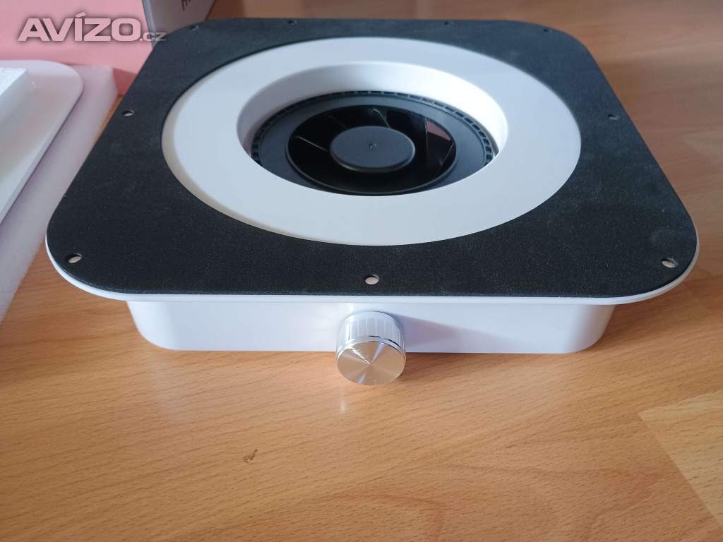 Foto inzerátu Odsavač prachu z nehtů Hurakan Hole - vestavěný