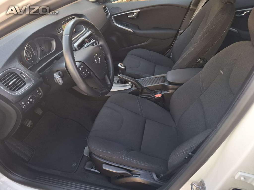 Foto inzerátu Volvo V40