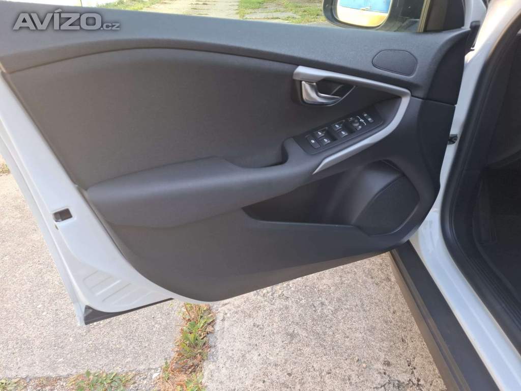 Foto inzerátu Volvo V40