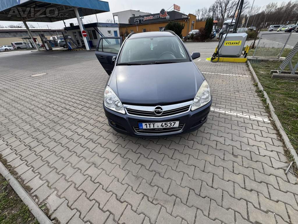 Foto inzerátu Opel Astra H 1.7 CDTI NOVÁ STK
