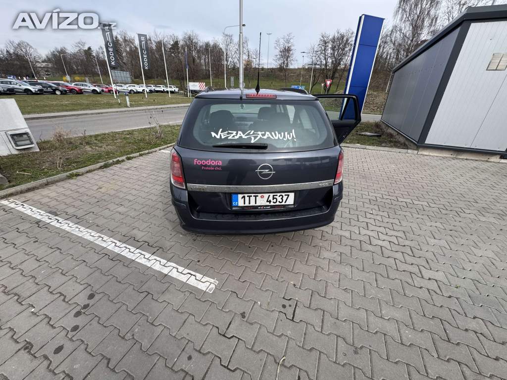Foto inzerátu Opel Astra H 1.7 CDTI NOVÁ STK
