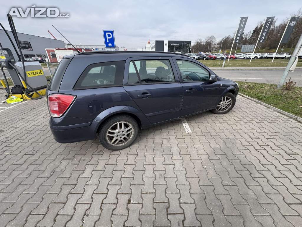 Foto inzerátu Opel Astra H 1.7 CDTI NOVÁ STK