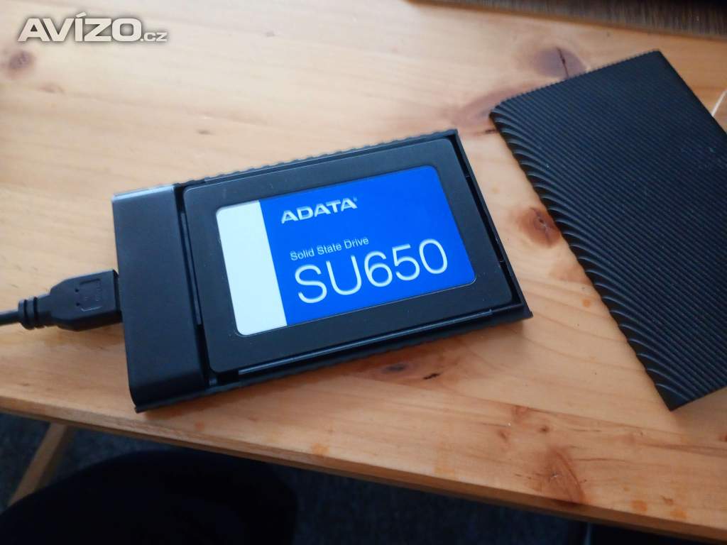 Foto inzerátu Externí disk - ADATA Ultimate SU650 256GB