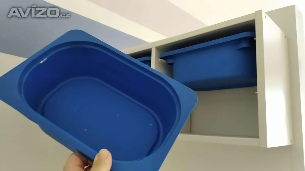 Foto inzerátu nábytek police s platovými boxy