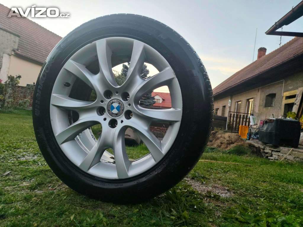 Foto inzerátu Prodám pneu BMW X6 s disky 